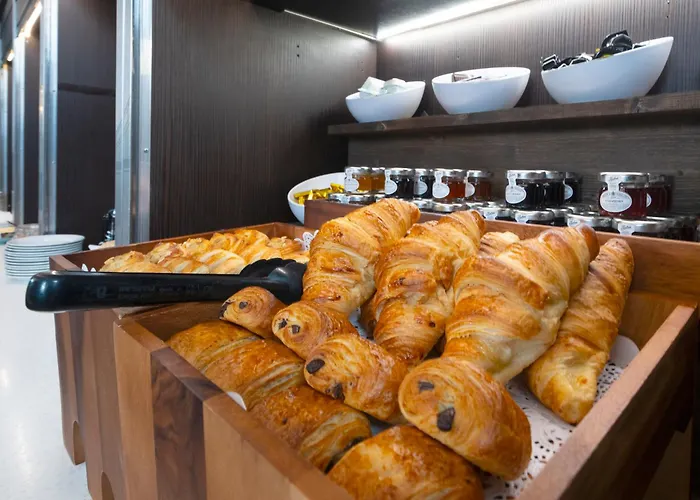 Best Western Chiswick Palace & Suites LondonBoutique Hotel